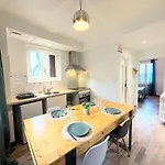 Appartement, Centre, Cozy アパート ロデーズ